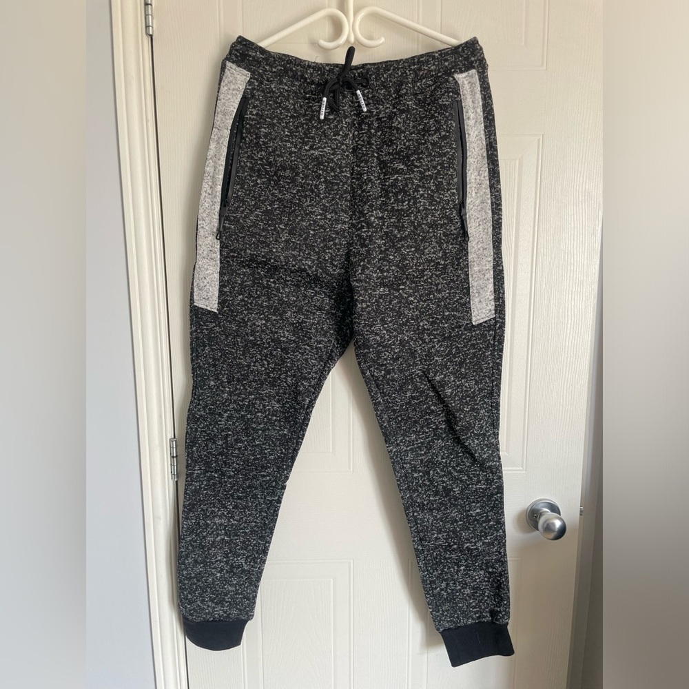 Oxygen Activewear Sweatpants Large Jogger Fit Black Gray Knit Lounge Athleisure